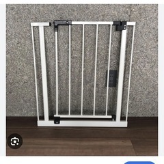 ベビーゲート　西松屋の画像