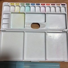 絵の具セットの画像