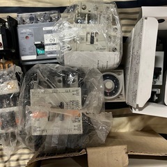 
電材 漏電遮断機、マグネットスイッチなどの画像