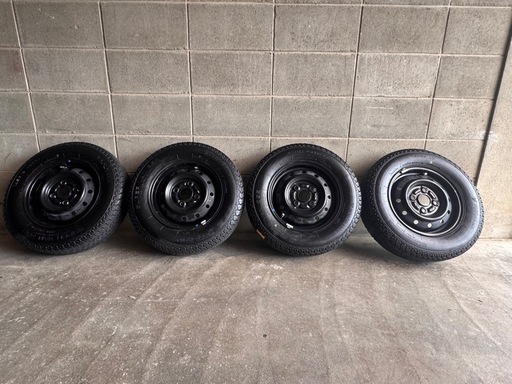 車のパーツ 145/12 6PR LT  4.00