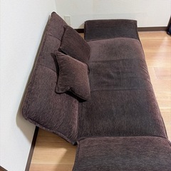 ソファー　クッション×2の画像