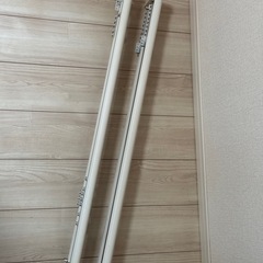 カーテンレールの画像
