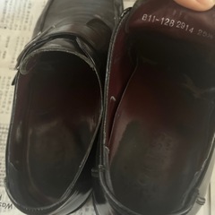 ＧＵＥＳＳ(ゲス)ドレス靴、革靴の画像