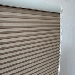 ハニカムシェード　ブラインドの画像