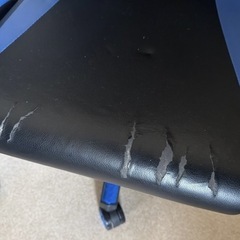 ゲーミングチェアの画像