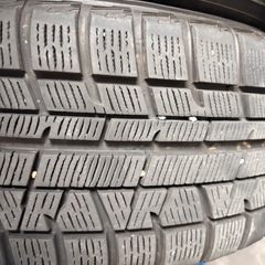 スタッドレス(ホイールタイヤセット)の画像