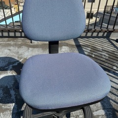 くろがね工作所　デスクチェア、オフィスチェア、事務椅子、学習椅子の画像