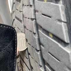 ブリヂストンタイヤの画像