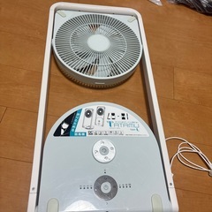 折りたたみ扇風機の画像
