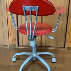 チューリップデスクチェアの画像