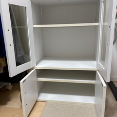 食器棚、収納棚の画像