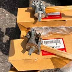 VFR400R NC30 フューエルコックの画像