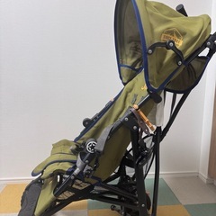Jeep ベビーカー　バギー　トイザラス限定色カーキ色の画像