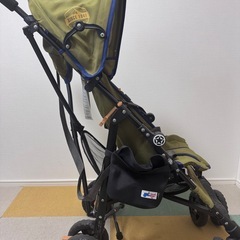 Jeep ベビーカー　バギー　トイザラス限定色カーキ色の画像
