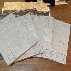 ドールハウス　お人形、フィギュア遊びグッズまとめての画像