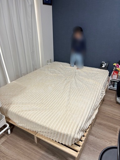 【値下げ】ダブルベッド　(4/6まで)