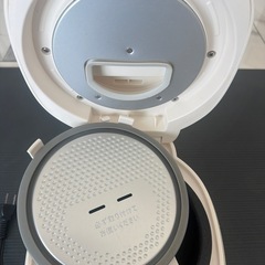 アイリスオーヤマ　ジャー炊飯器の画像