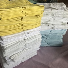 未使用タオル　たくさんの画像