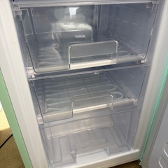 レトロデザイン 2025年製❗️冷凍冷蔵庫の画像