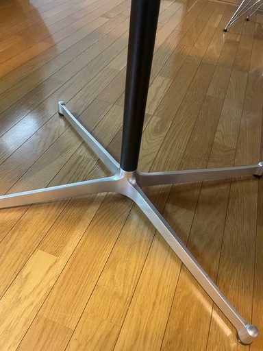 テーブル
