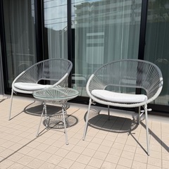 【未使用】ガーデン テーブル チェア 3点セット ラタン調  クッション付 ガーデンテーブル ガーデンチェア の画像