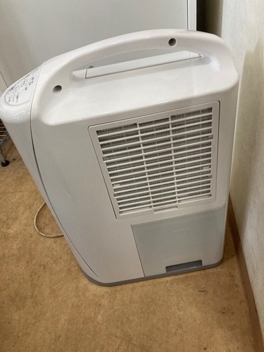 CORONA 衣類乾燥除湿機 Sシリーズ ホワイト CD-S6322-W [コンプレッサー方式 /木造8畳まで /鉄筋16畳まで]  リサイクルショップ宮崎屋　佐土原店　26.3.22