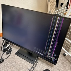 壊れたmsiモニターの画像