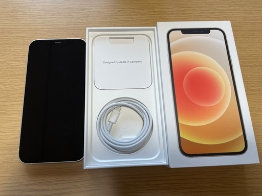 Apple iPhone 12 ホワイト  バッテリー85%