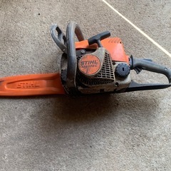 チェンソーの画像