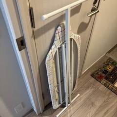 アイロン台の画像
