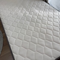 ※急募【セミダブルベッド】ニトリの画像