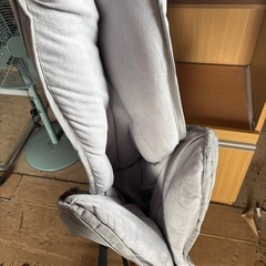 【ニトリ】バタフライチェアー　の画像