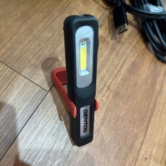 【No,405】GENTOS USB充電式懐中電灯 ブルーライト付きGZ-001UVの画像