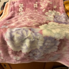 毛布、布団　4枚　シングル〜セミダブルサイズの画像