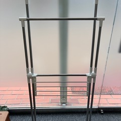 室内物干しスタンド 折りたたみ式 高さ約146cm 幅約71cmの画像