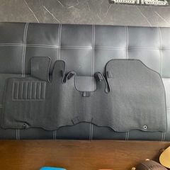 問合せ中　【未使用に近い❗️】ハスラーフロアマット カーペット　（MR52S/MR92S用）黒の画像