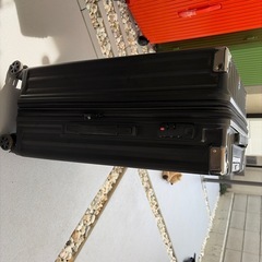 スーツケースの画像