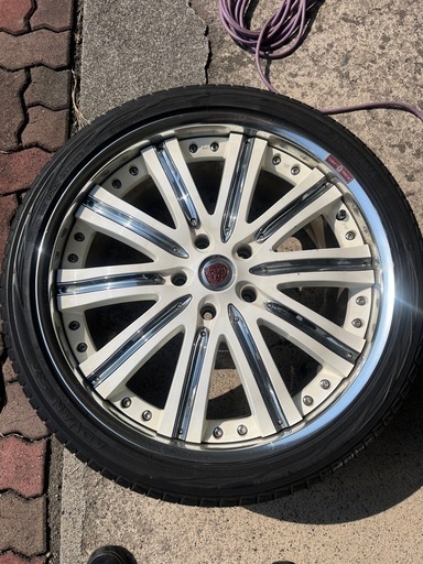 車のパーツ CLUBLINEA  295/30R22 10J