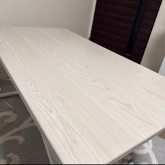 昇式テーブルの画像