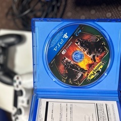  PS4本体＋コントローラー2個＋ソフト3本セット箱あり の画像