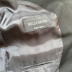 メンズスーツの画像