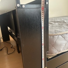 美品　ダブルベッド（マットレス•引出し付き）の画像