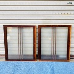 ②昭和レトロ ガラス建具 2枚セット 縦格子 星柄 型板ガラス 窓枠 古道具の画像