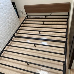 ベットフレーム　　ダブルサイズの画像