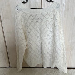 Forever21 アイボリー レース編み トップスの画像