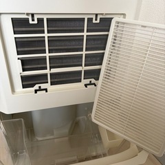 CORONA/コロナ冷風・衣類乾燥除湿機　CDM-1020　2020
年製の画像