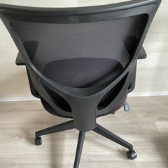無印良品 ワーキングアームチェア　背メッシュの画像