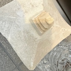 バリ島石材 灯篭 角型 プルメリア
の画像