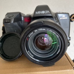 MINOLTA デジタルカメラ2点とレンズセットの画像
