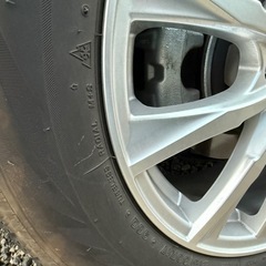 タイヤ4本の画像